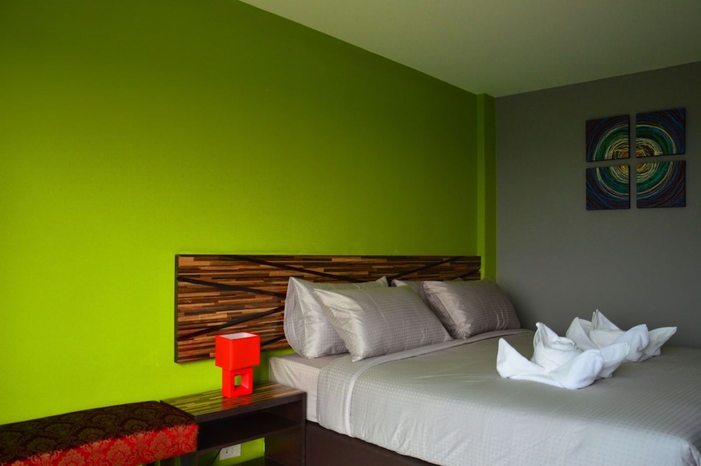 expedia-3159705-25