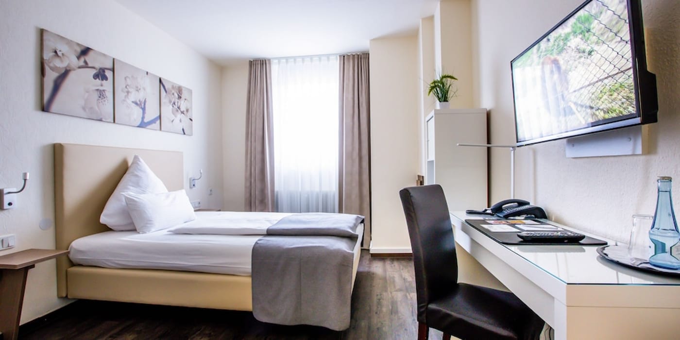 expedia-3161395-15