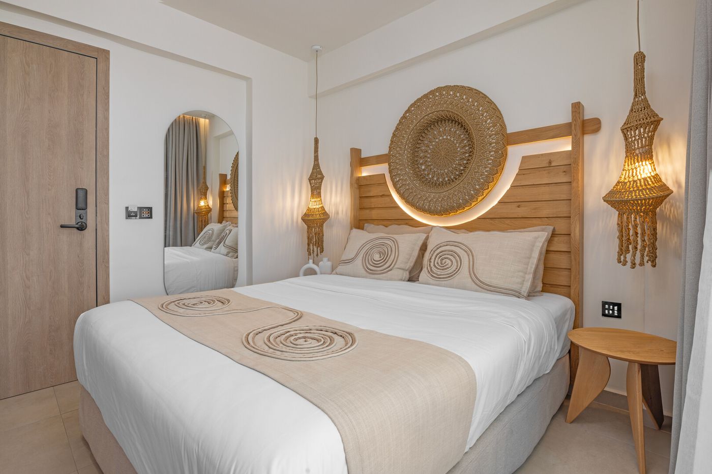 Cabana Rossa Boutique Hotel & Suites