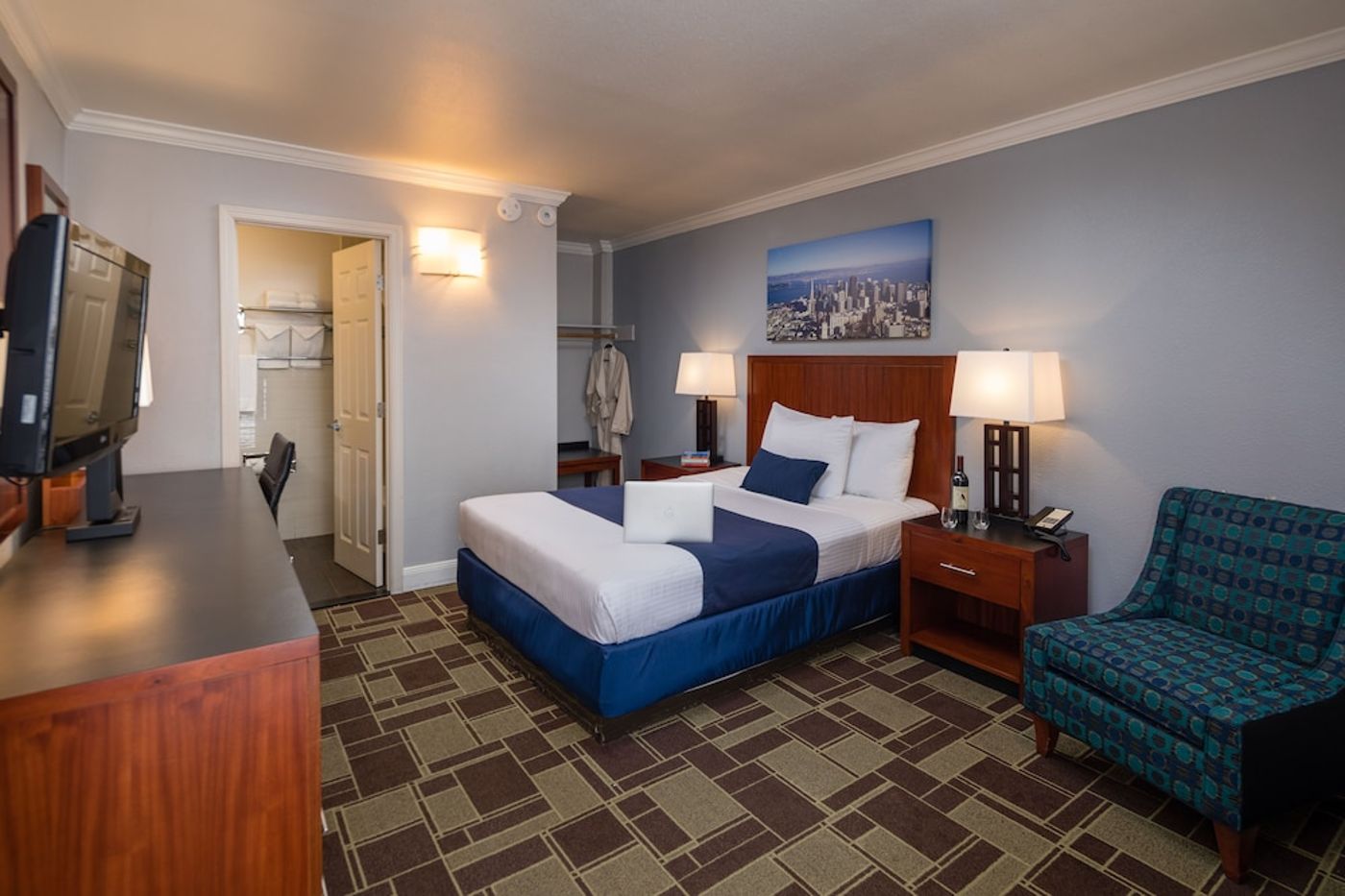expedia-3158744-6