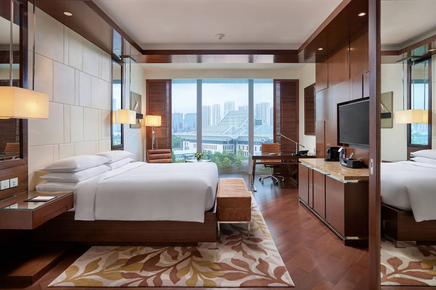 expedia-3163052-25