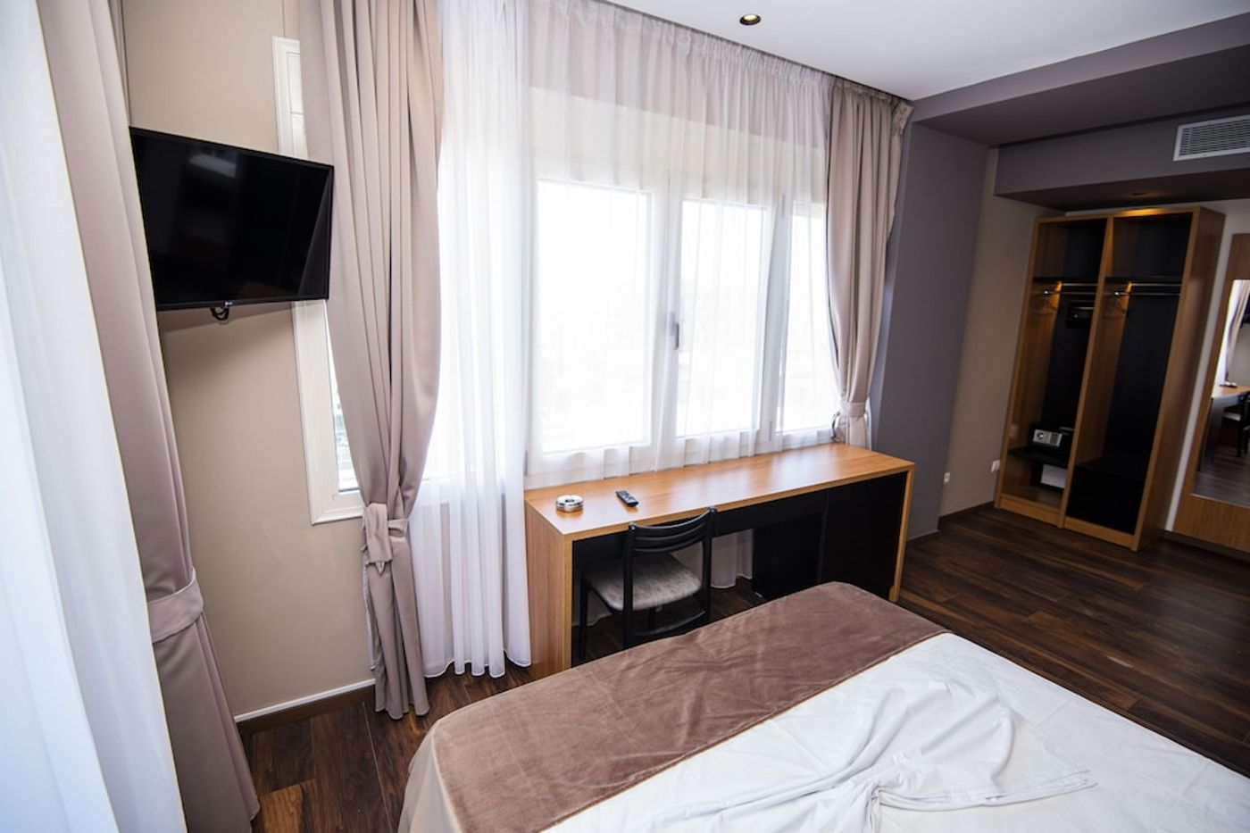 expedia-3156392-5