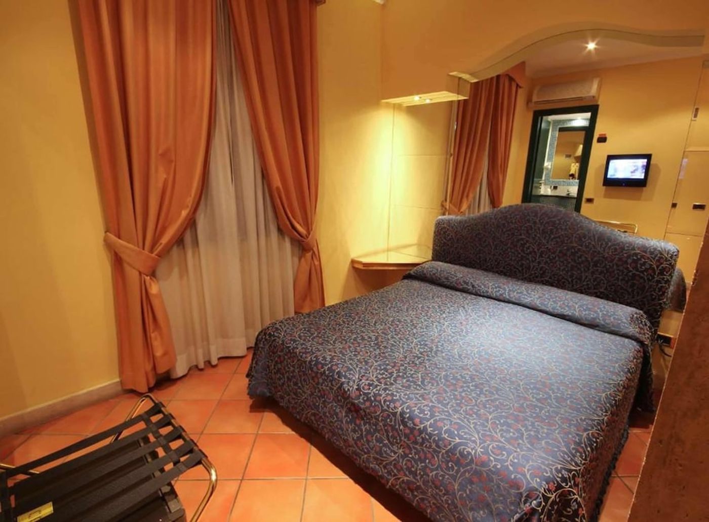expedia-3163365-15
