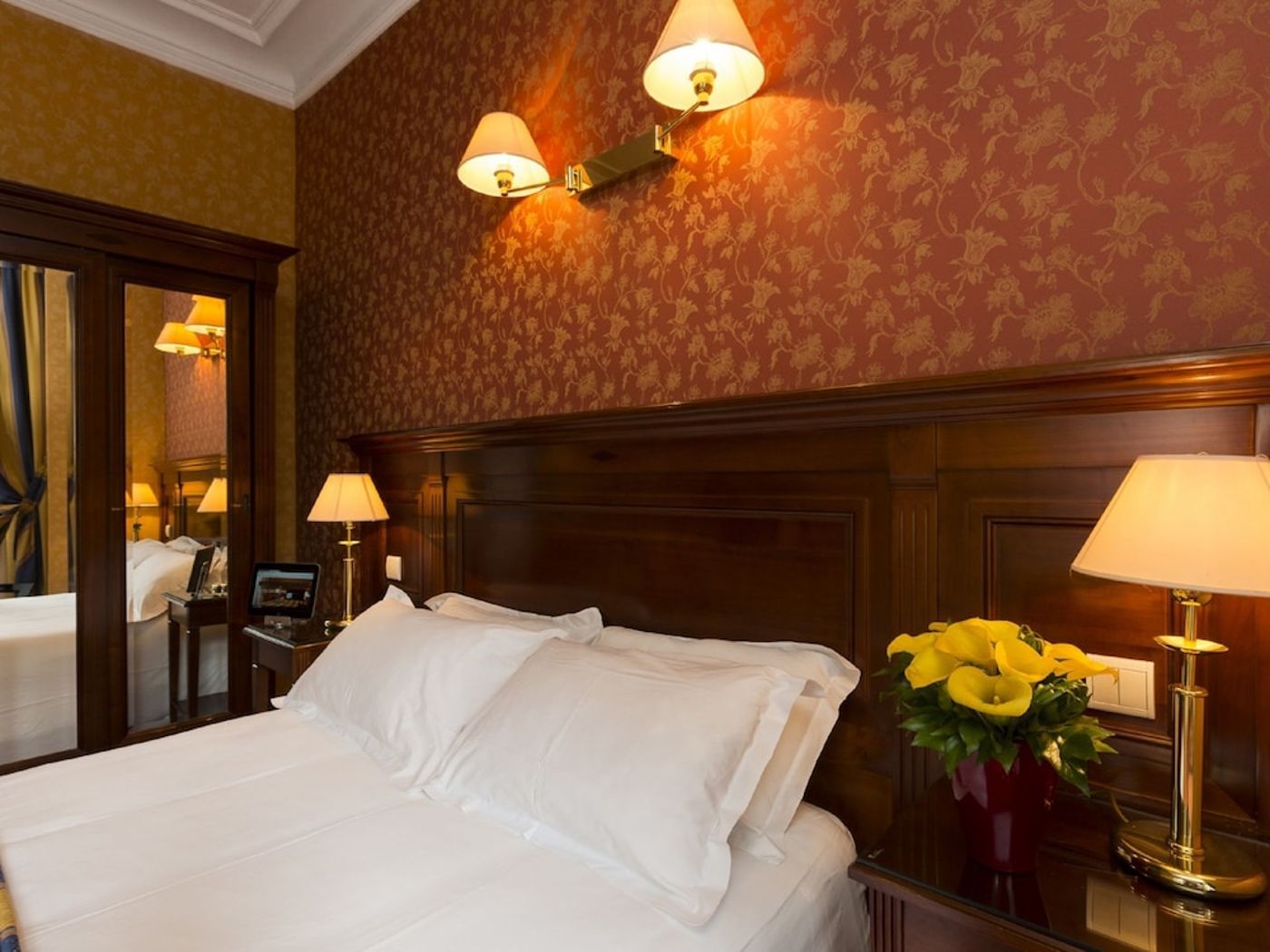 expedia-3165138-25