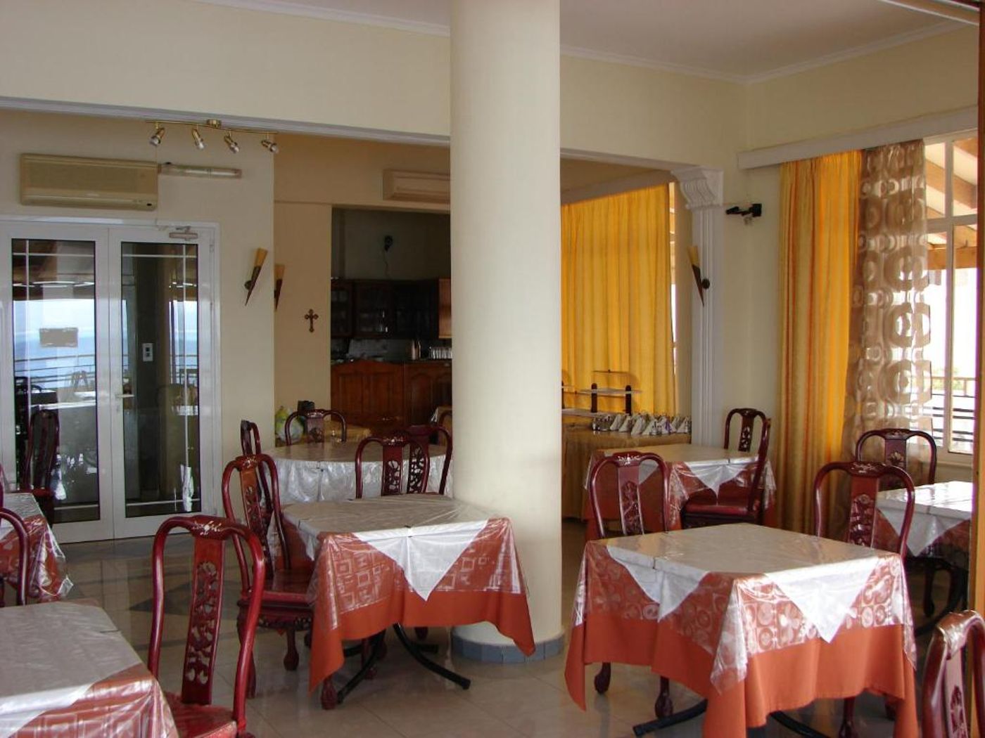 Petit Palais Hotel Loutraki