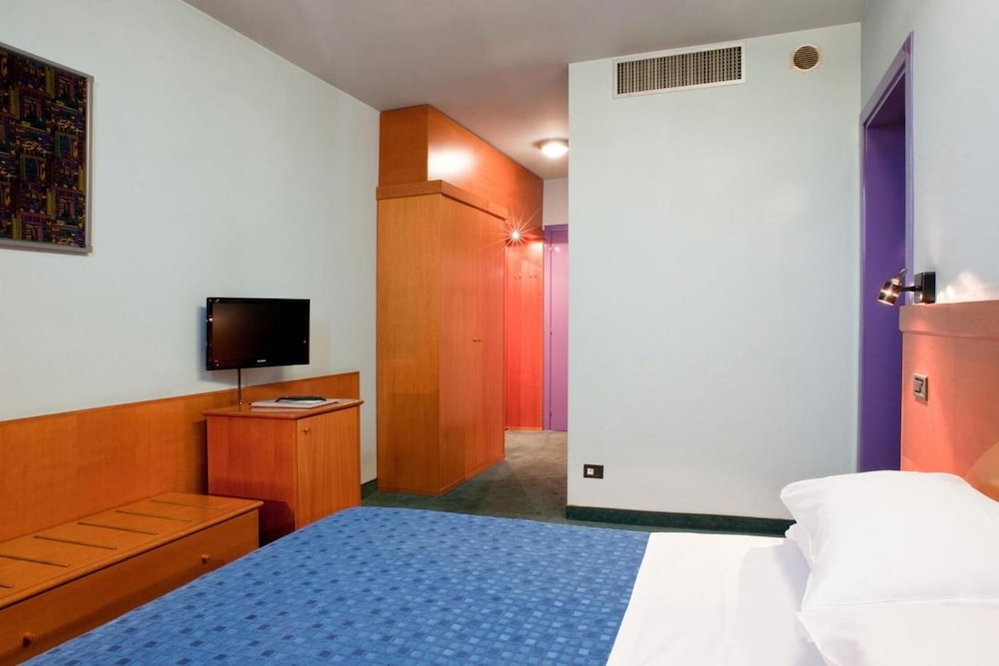 expedia-3162013-29