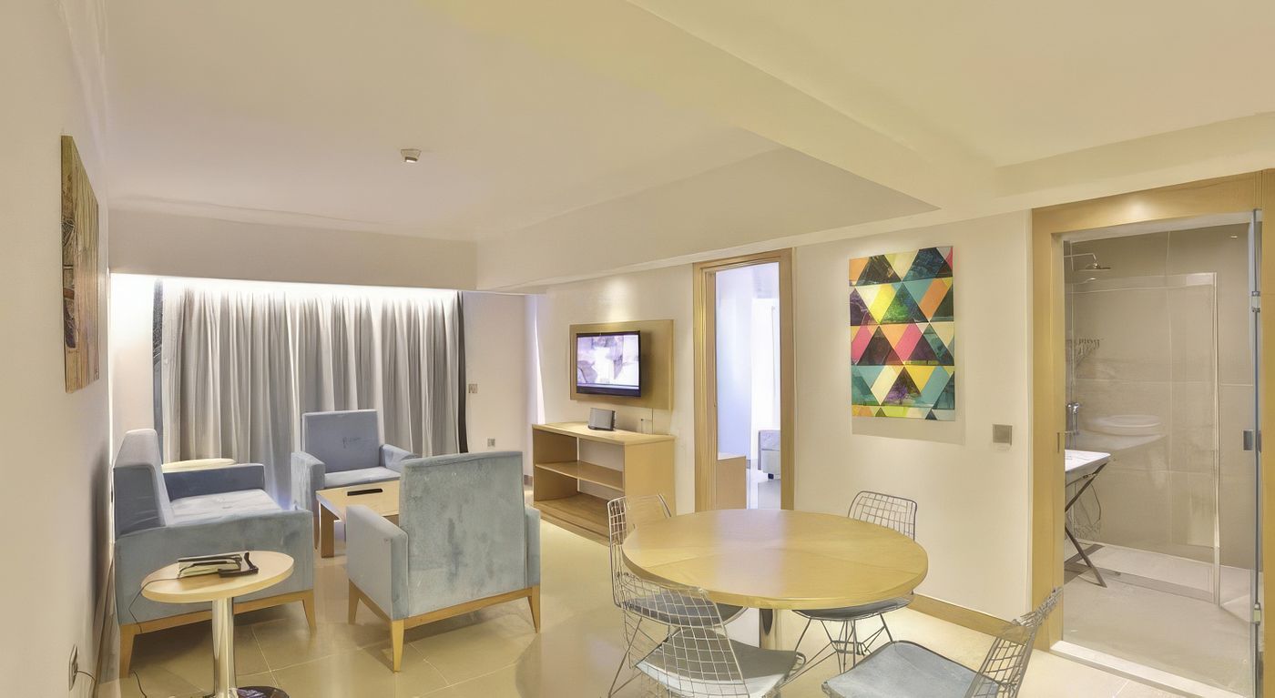 Aurasia Design Hotel