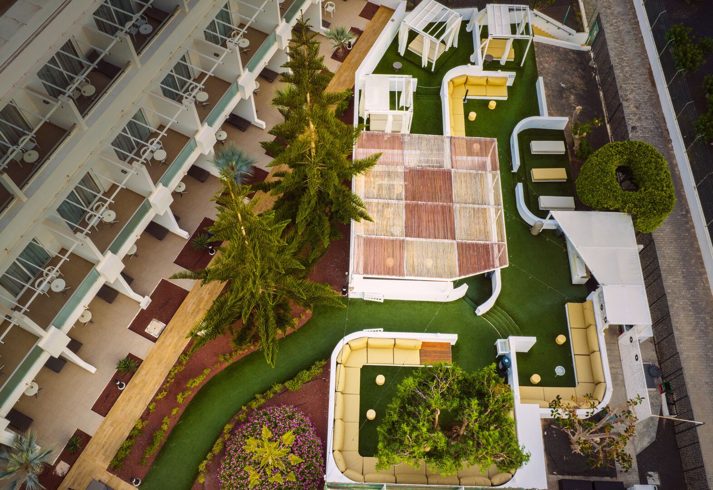 Aequora Lanzarote Suites