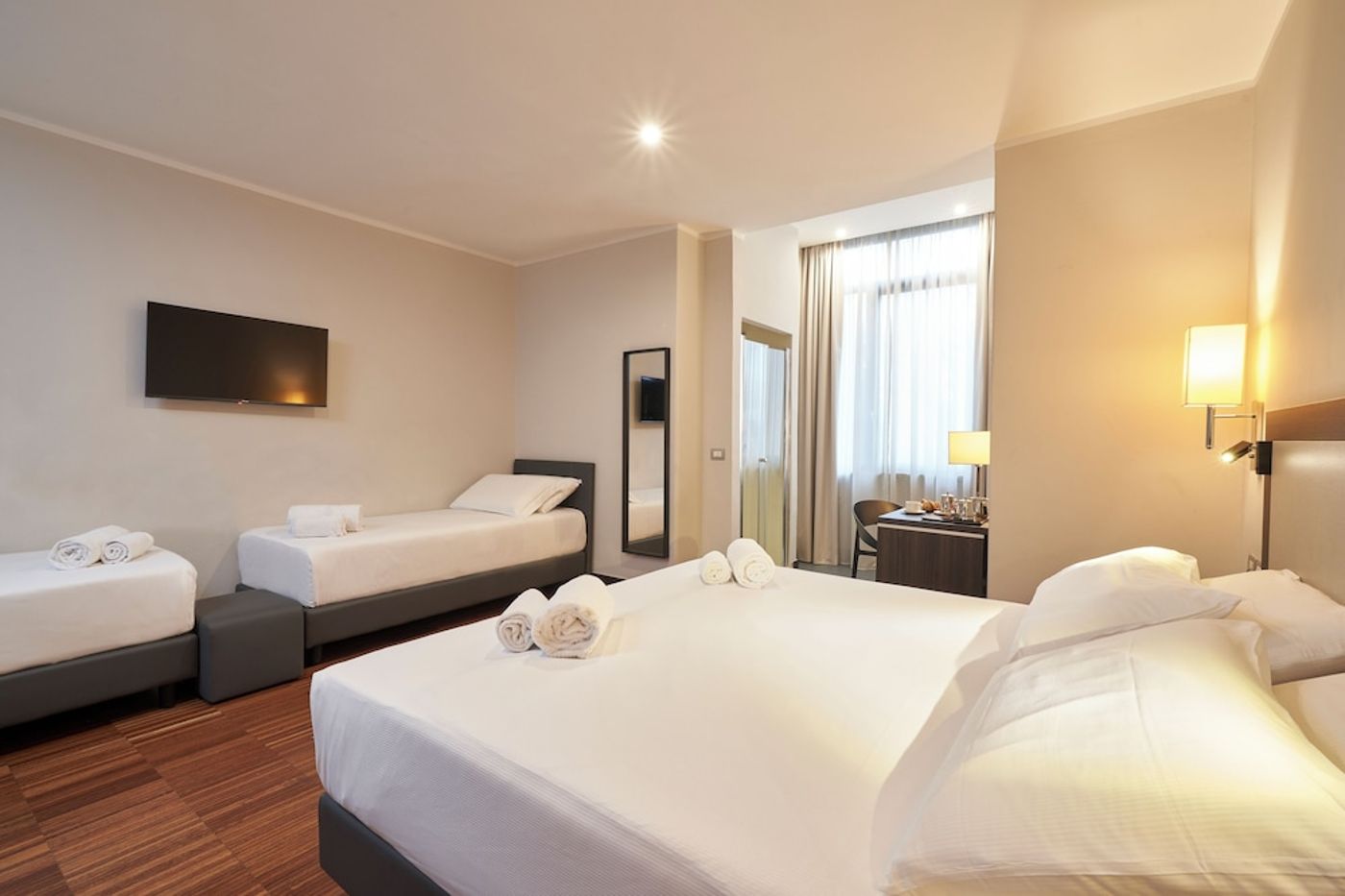expedia-3162283-10