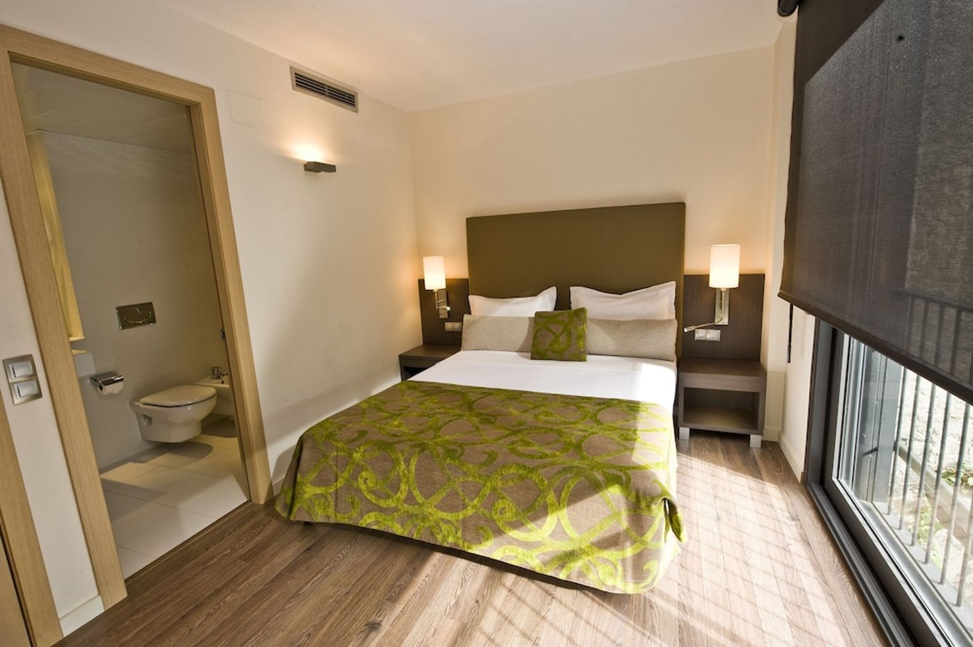 expedia-3165147-8