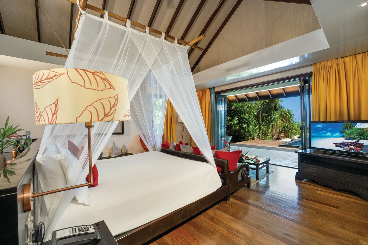 Atmosphere Kanifushi Maldives 04.02