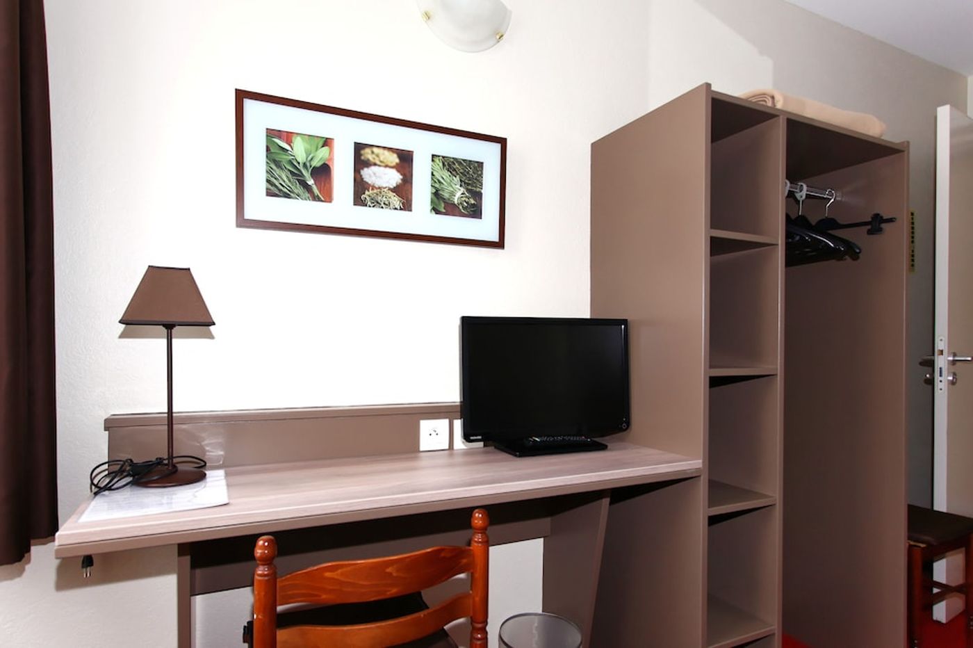 expedia-3157600-12
