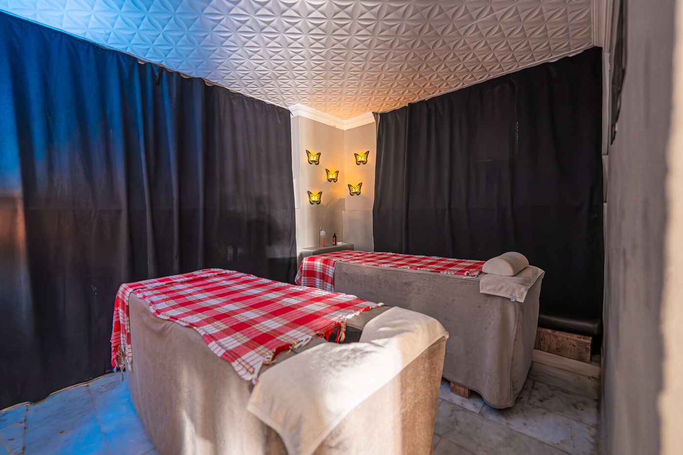 Begonville Hotel
