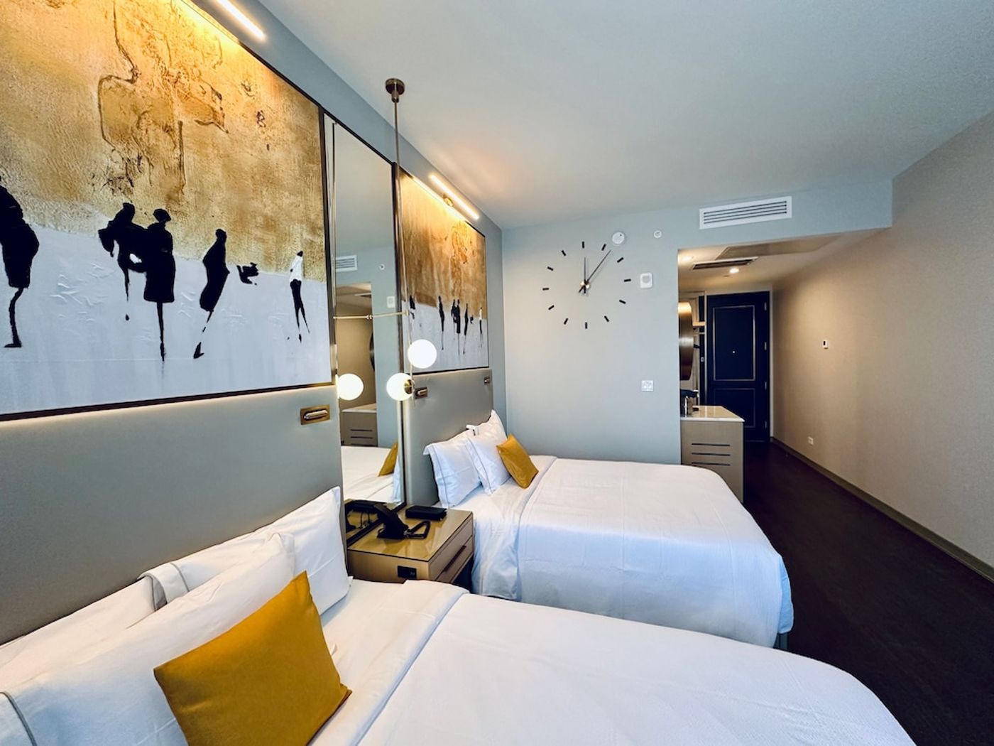 expedia-3162040-10
