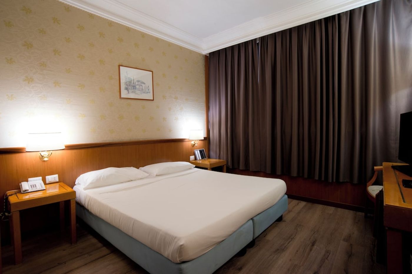 expedia-3163272-24