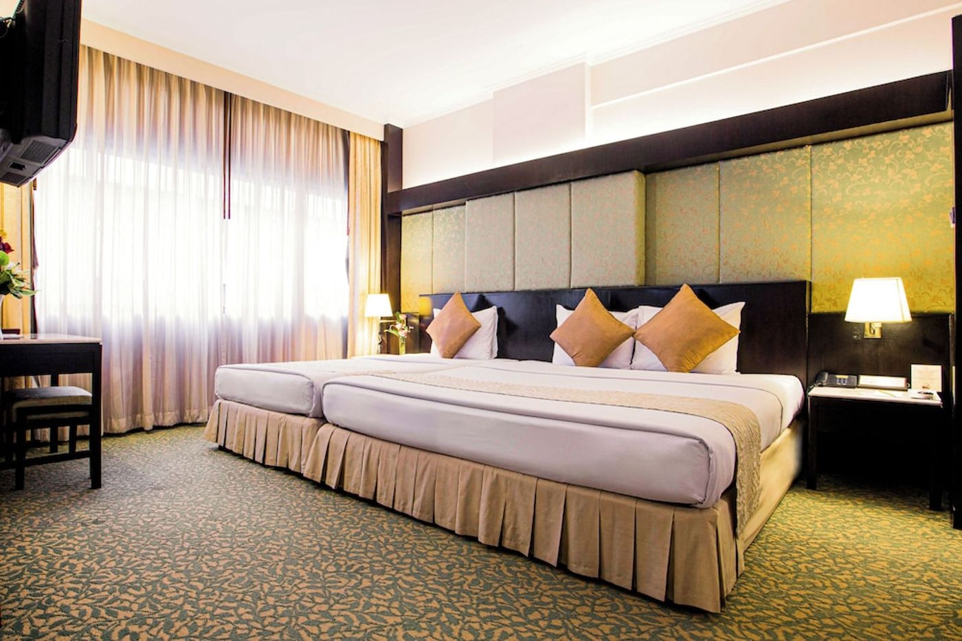 expedia-3162773-27