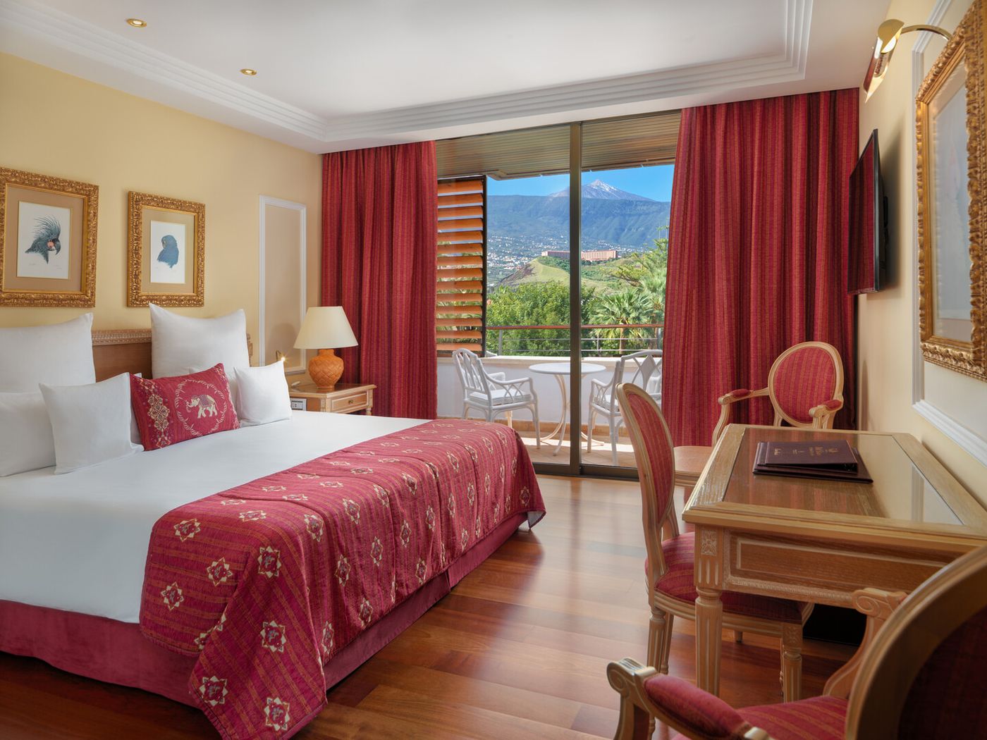 04.02.26 Hotel Botanico