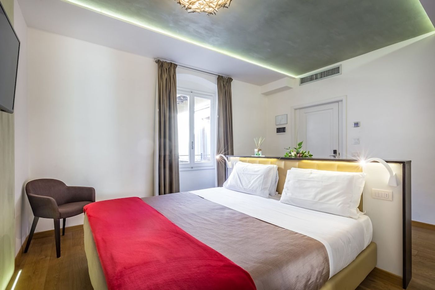 expedia-3159359-7
