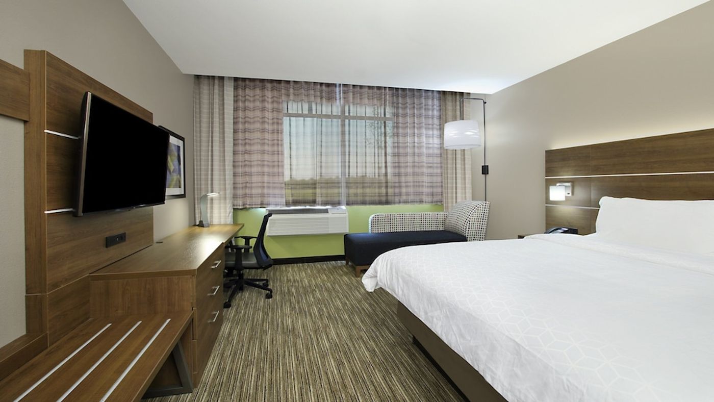 expedia-3160477-14