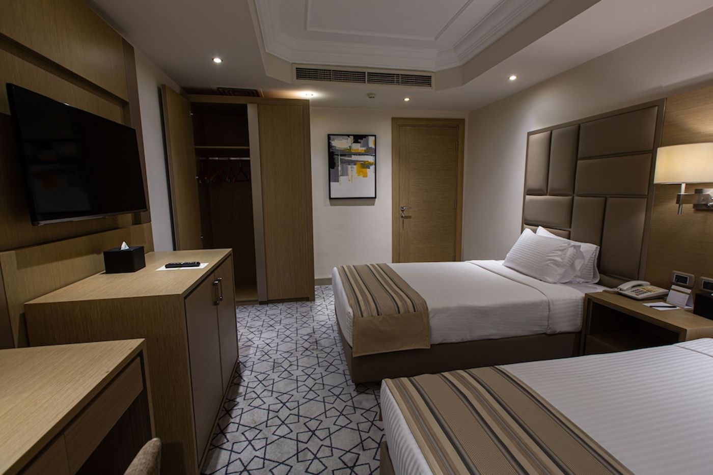 expedia-3165140-22