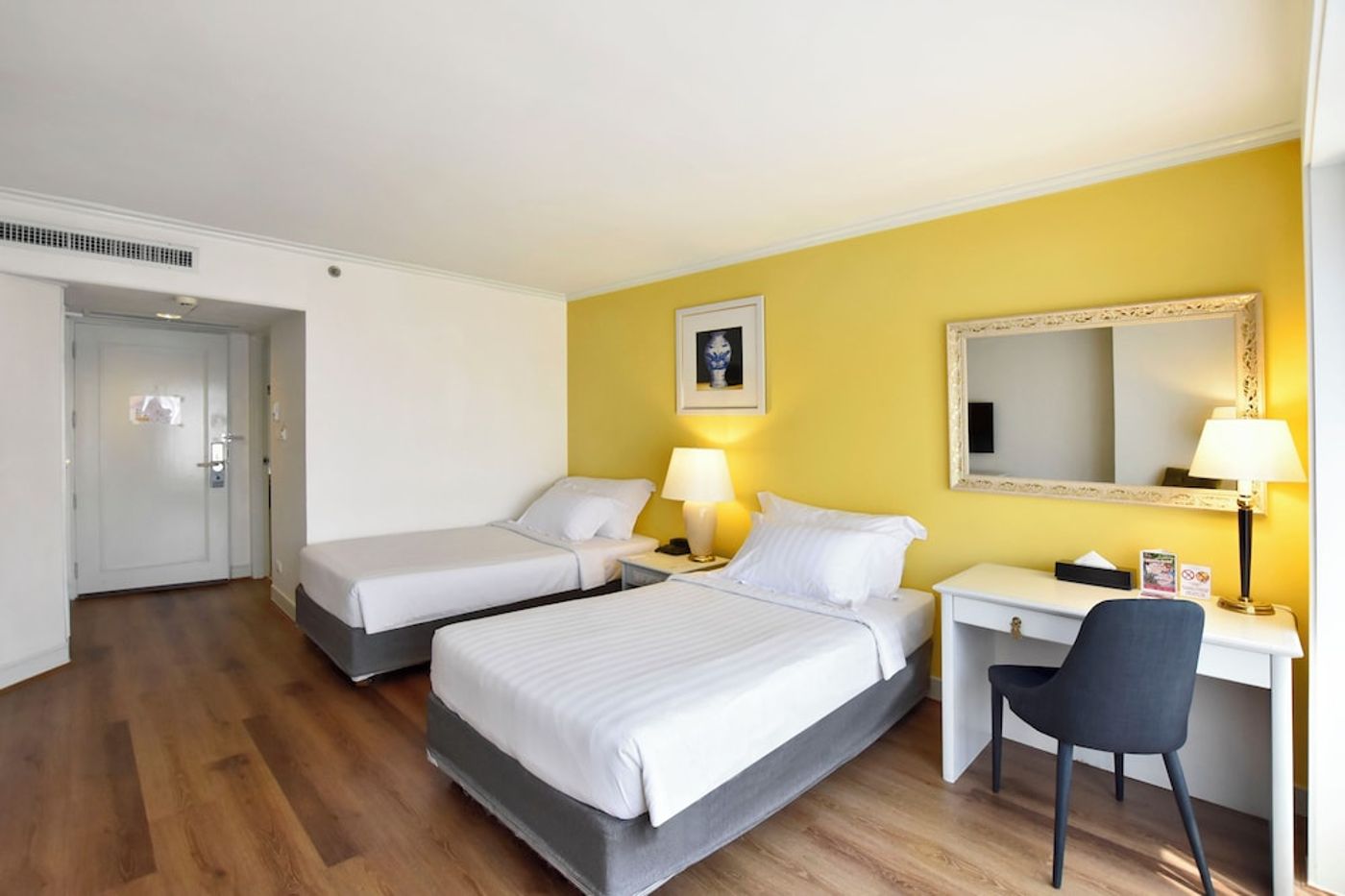 expedia-3165237-24