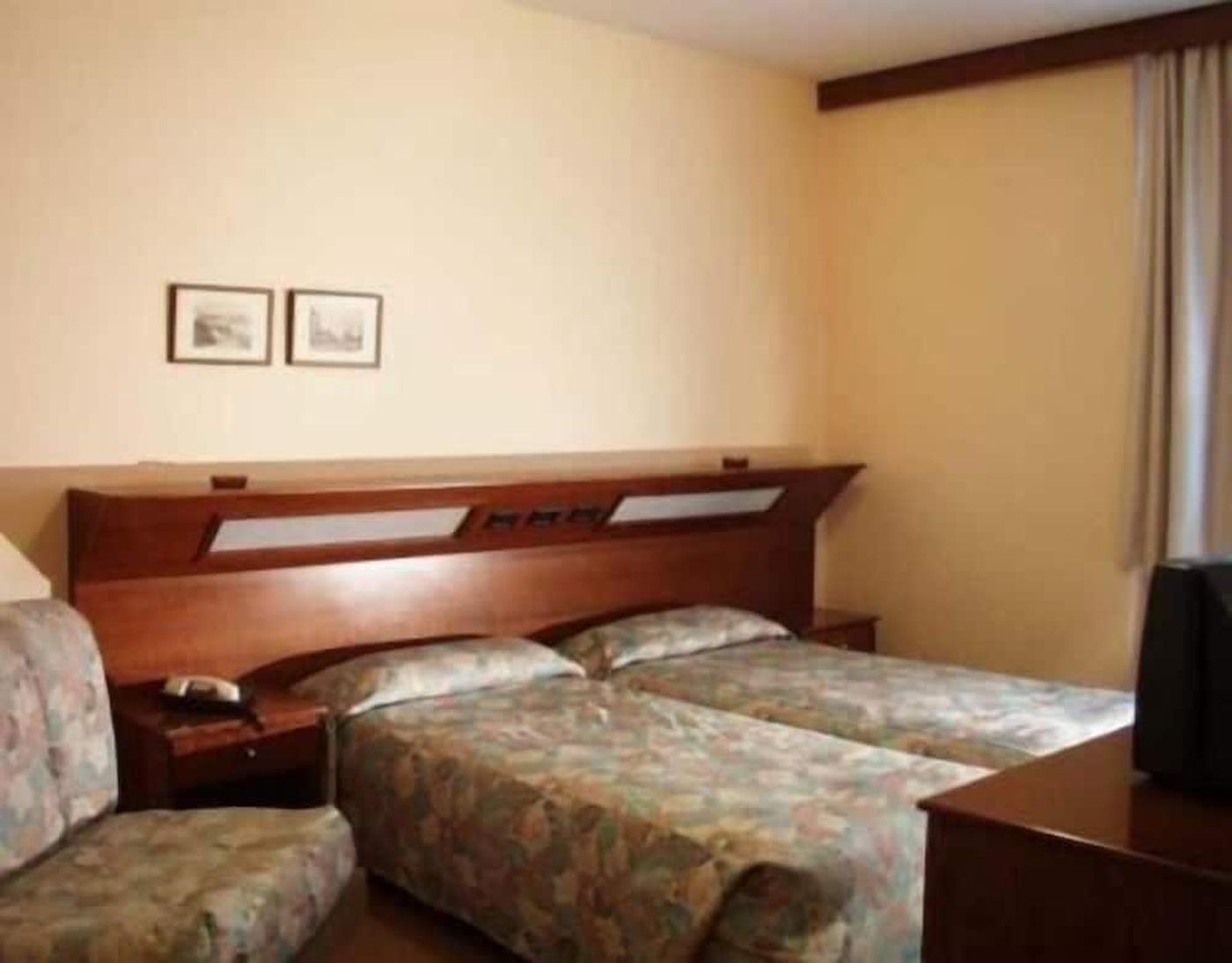 expedia-3161259-10