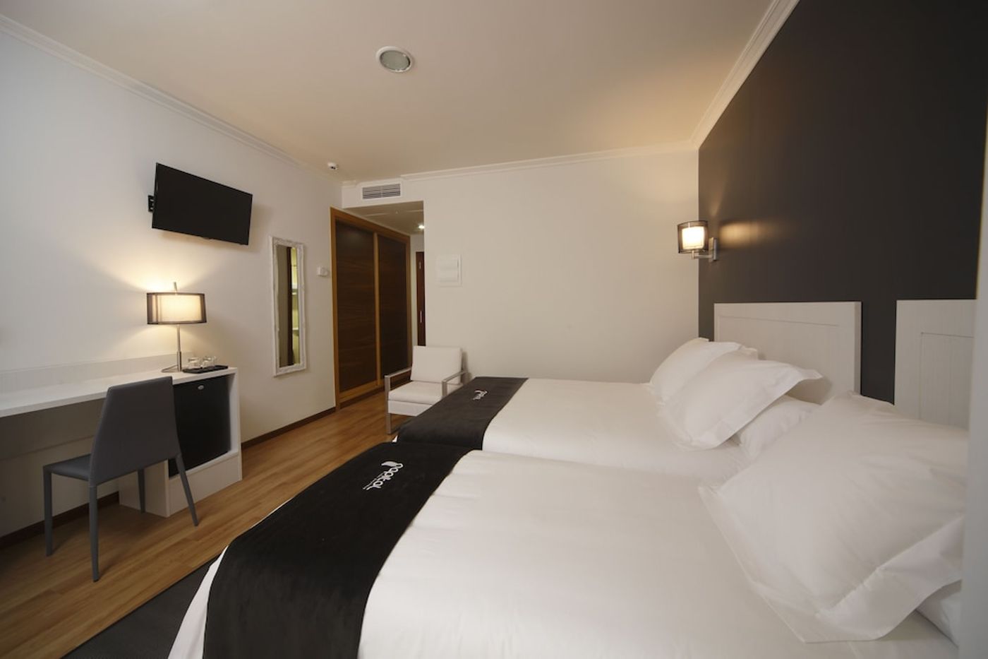 expedia-3157443-9