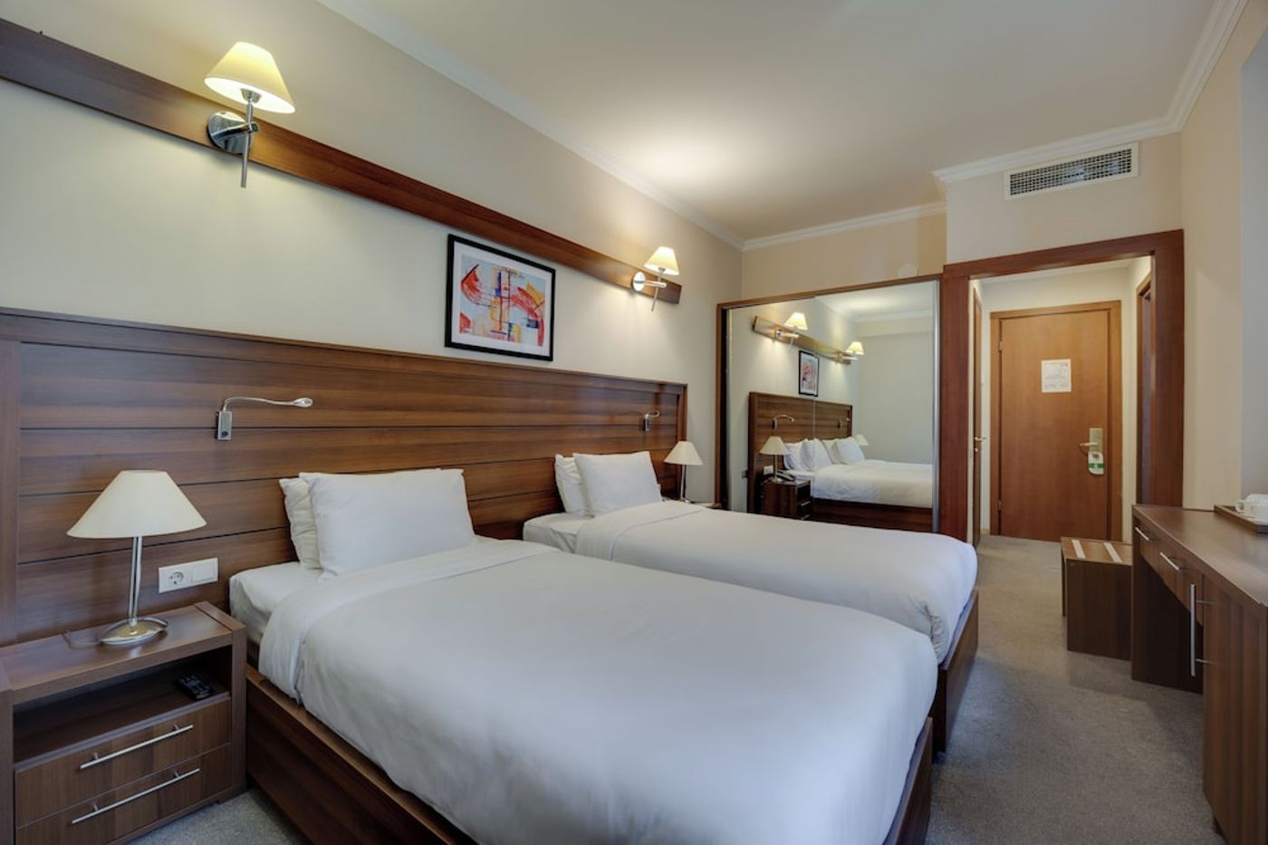 expedia-3157530-21