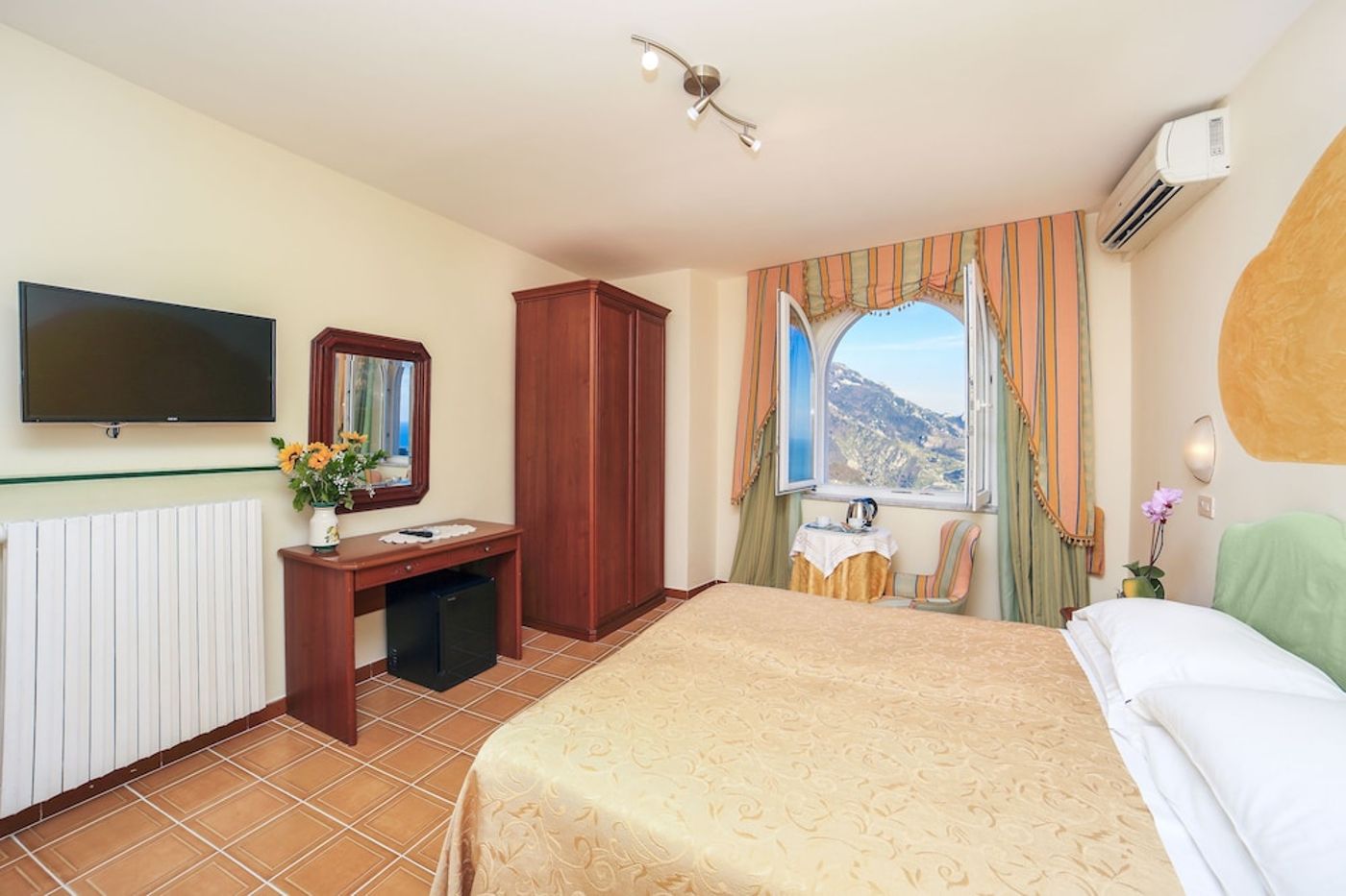 expedia-3166412-14