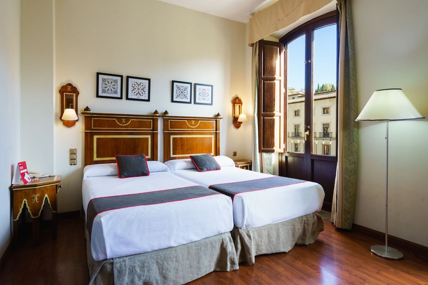 expedia-3166026-2