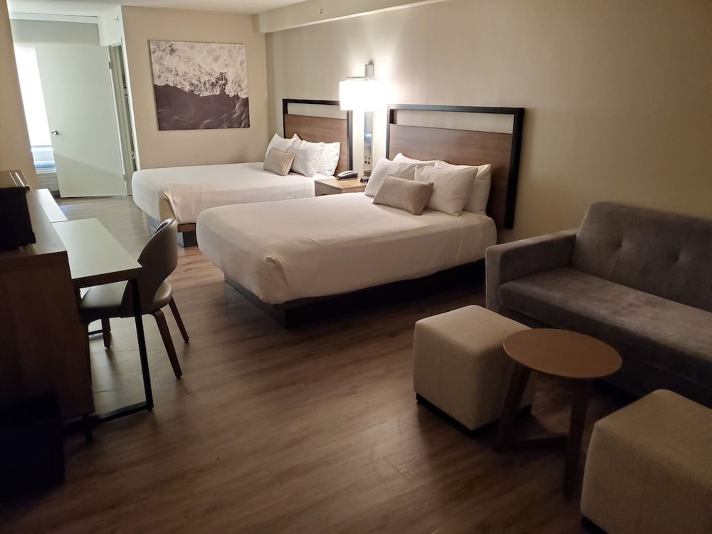 expedia-3159606-12