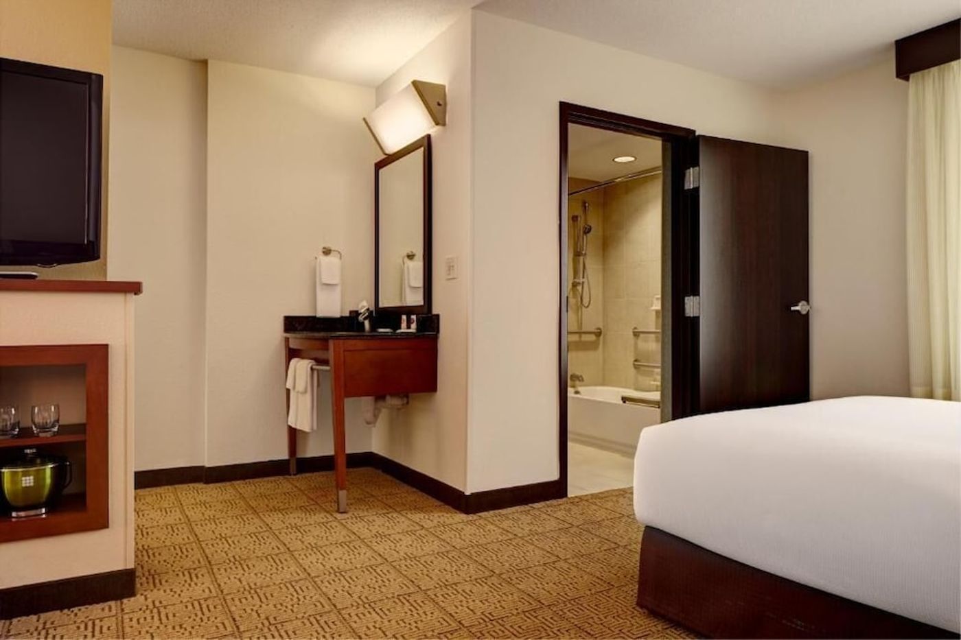 expedia-3158466-2