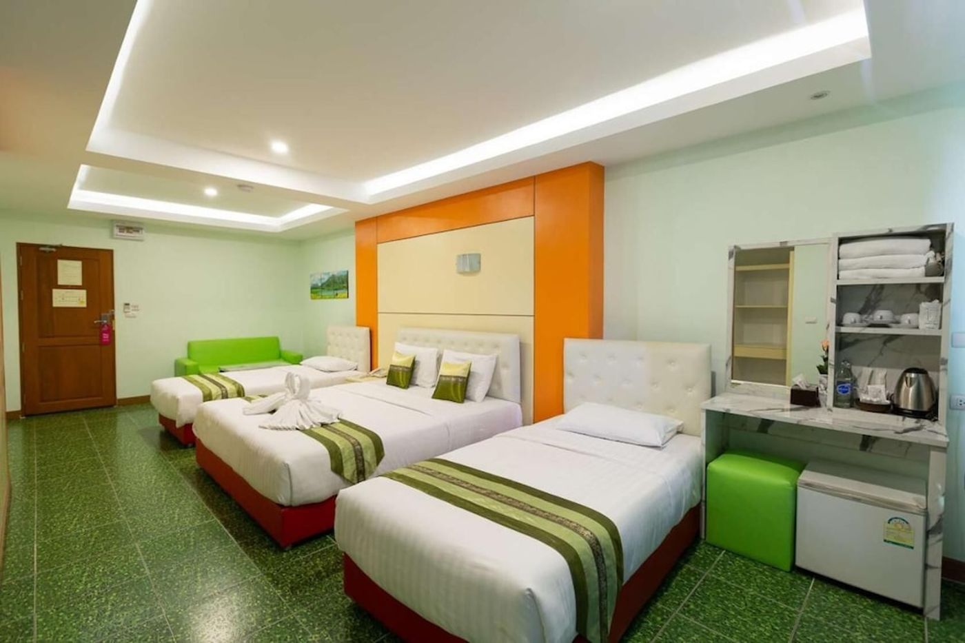 expedia-3159114-20