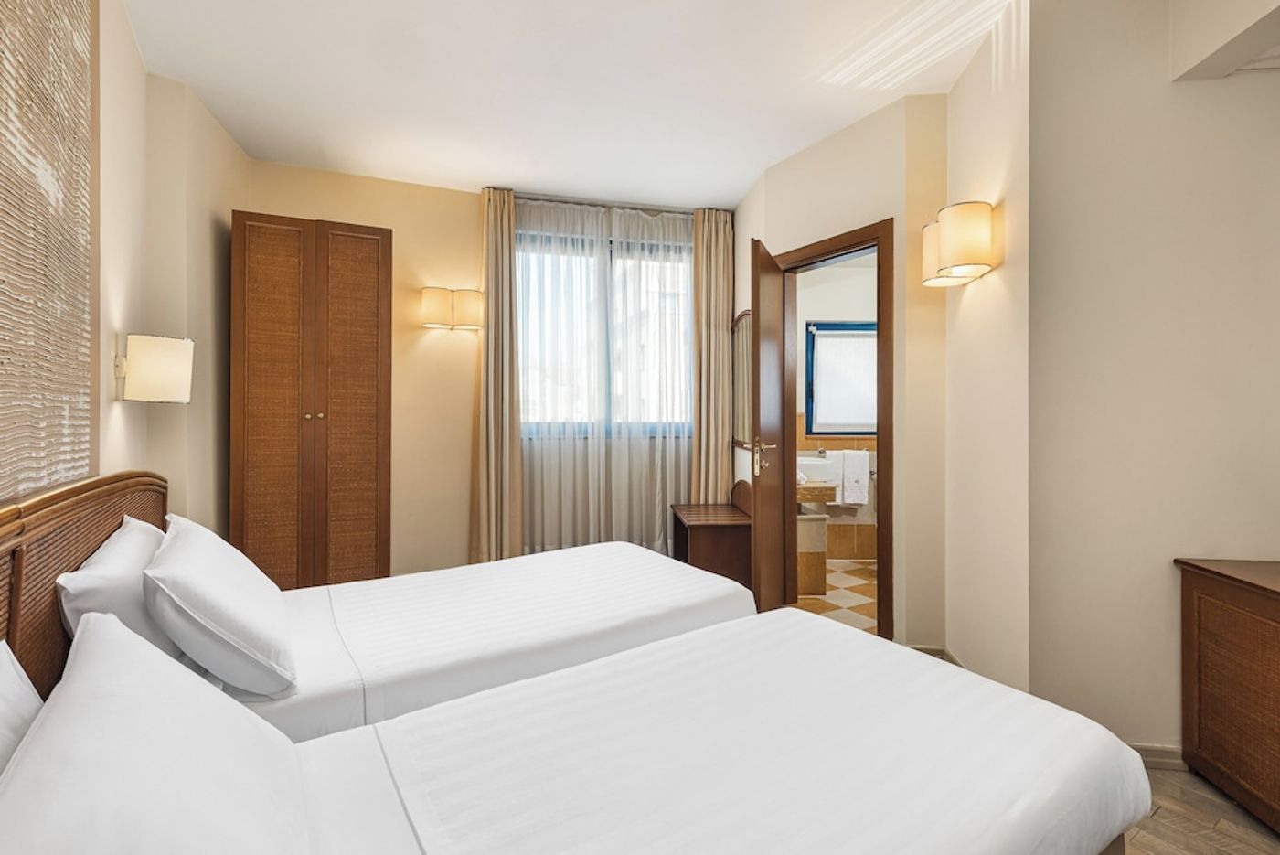 expedia-3055625-26