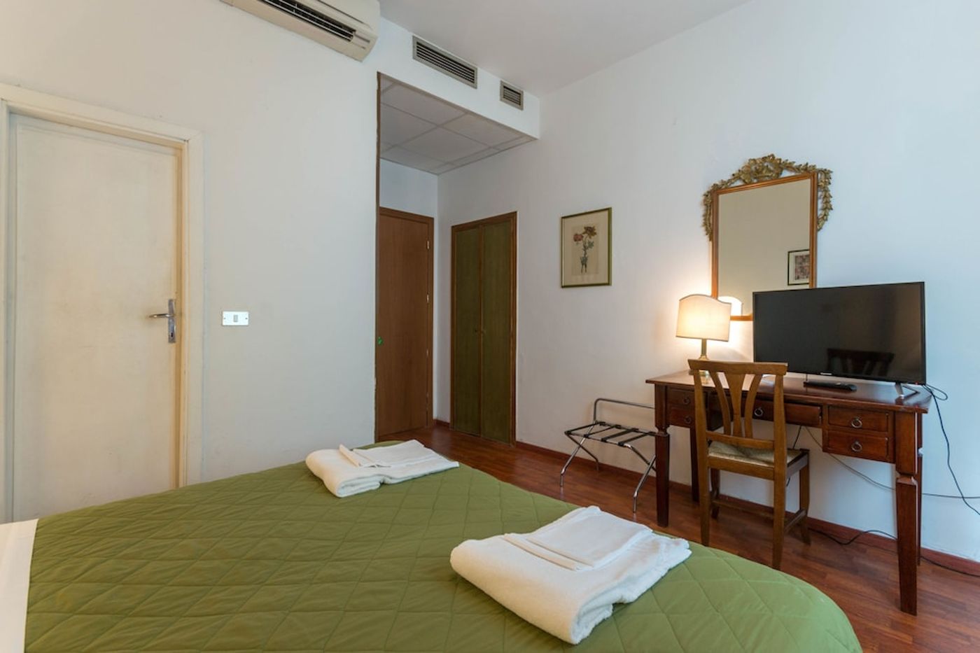 expedia-3041141-17
