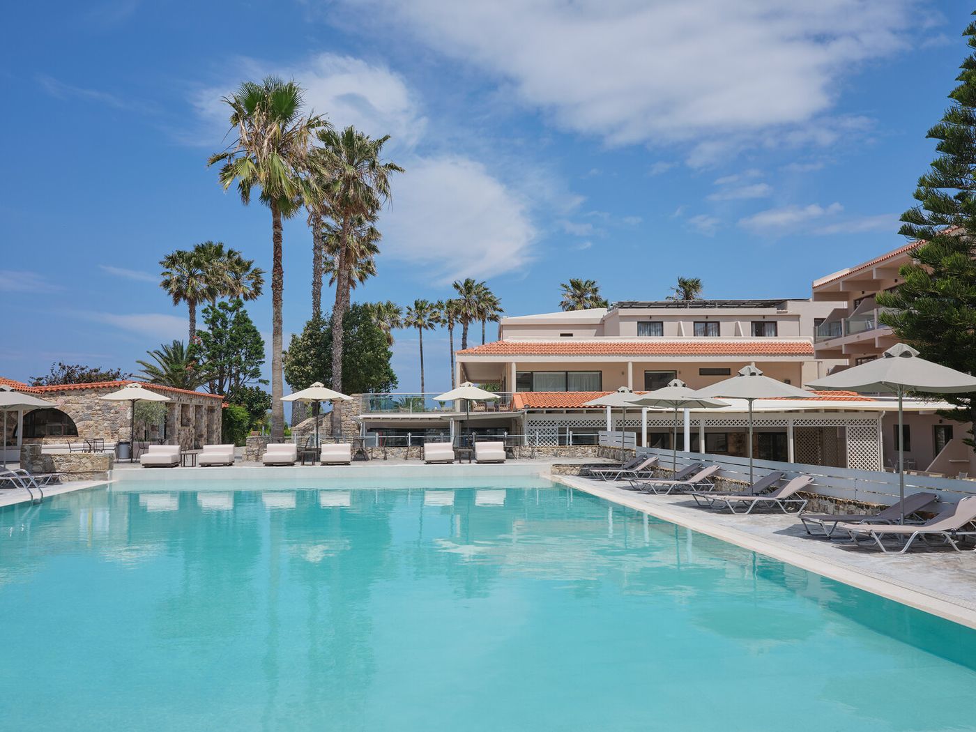 Atlantica Thalassa Hotel