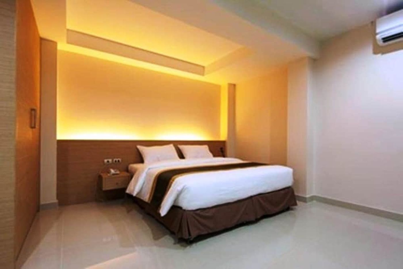 expedia-3162844-13
