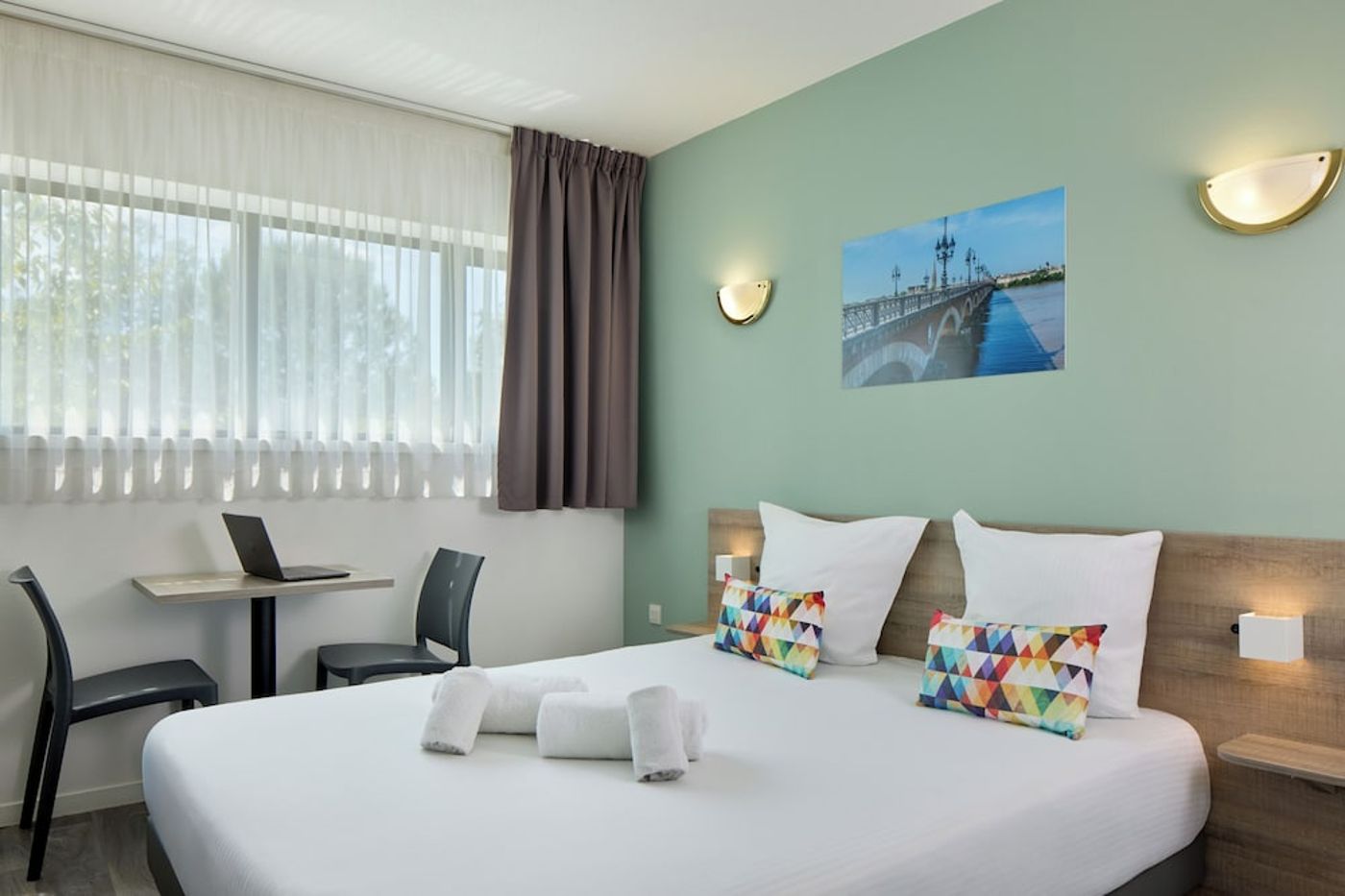 expedia-3161685-12