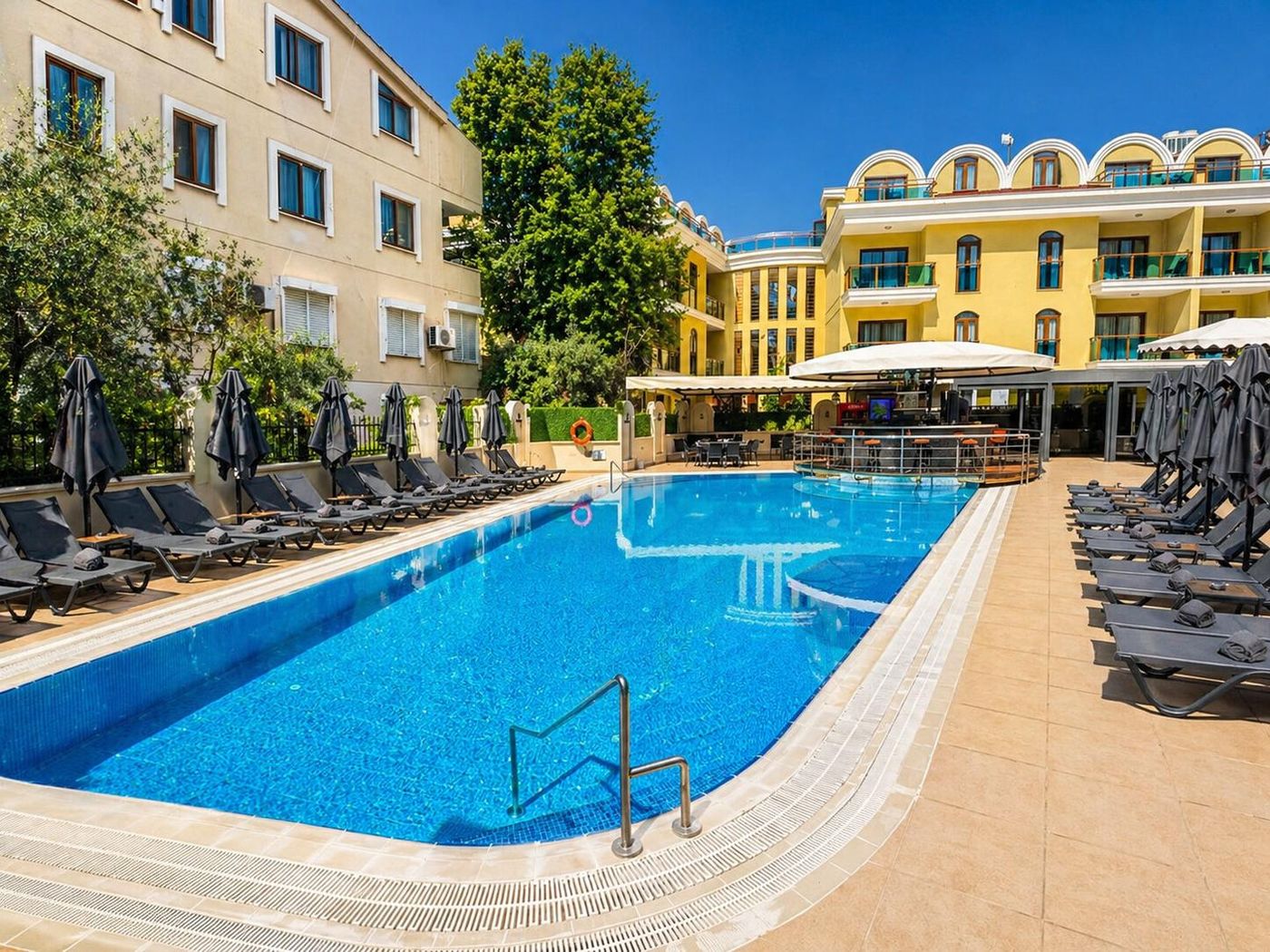 Club Karakas