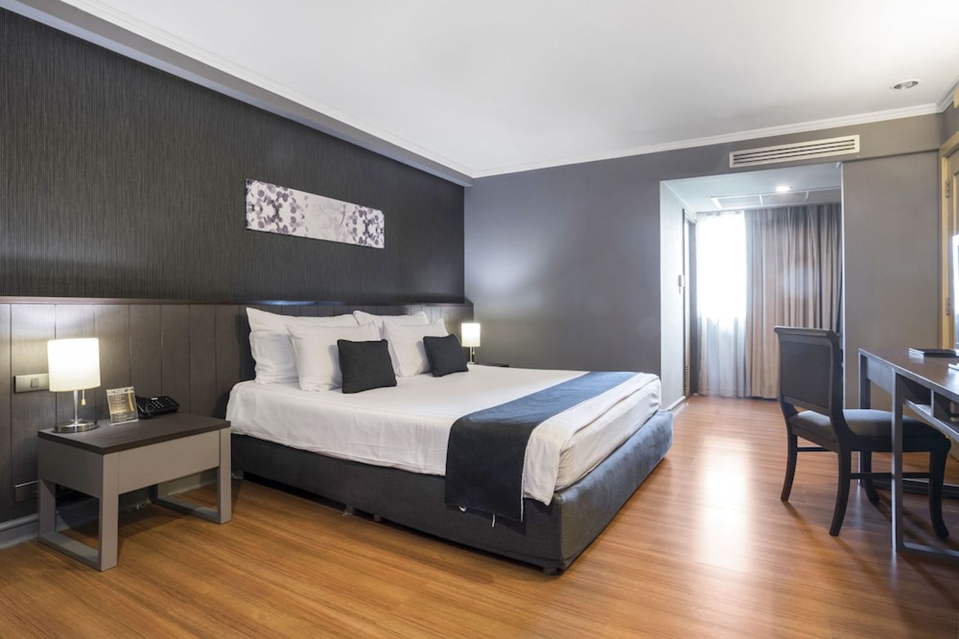 expedia-3159715-29