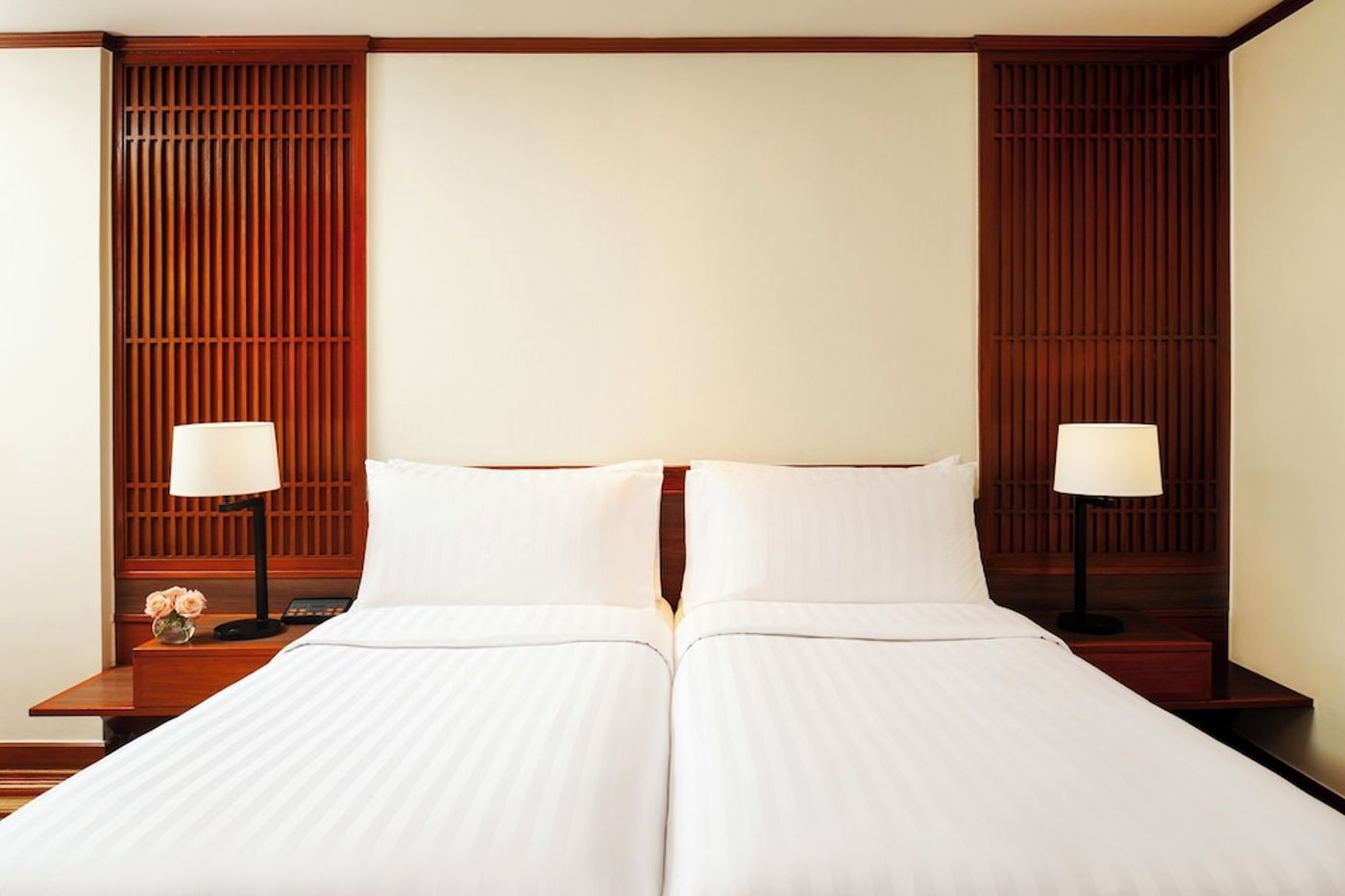 expedia-3159748-30