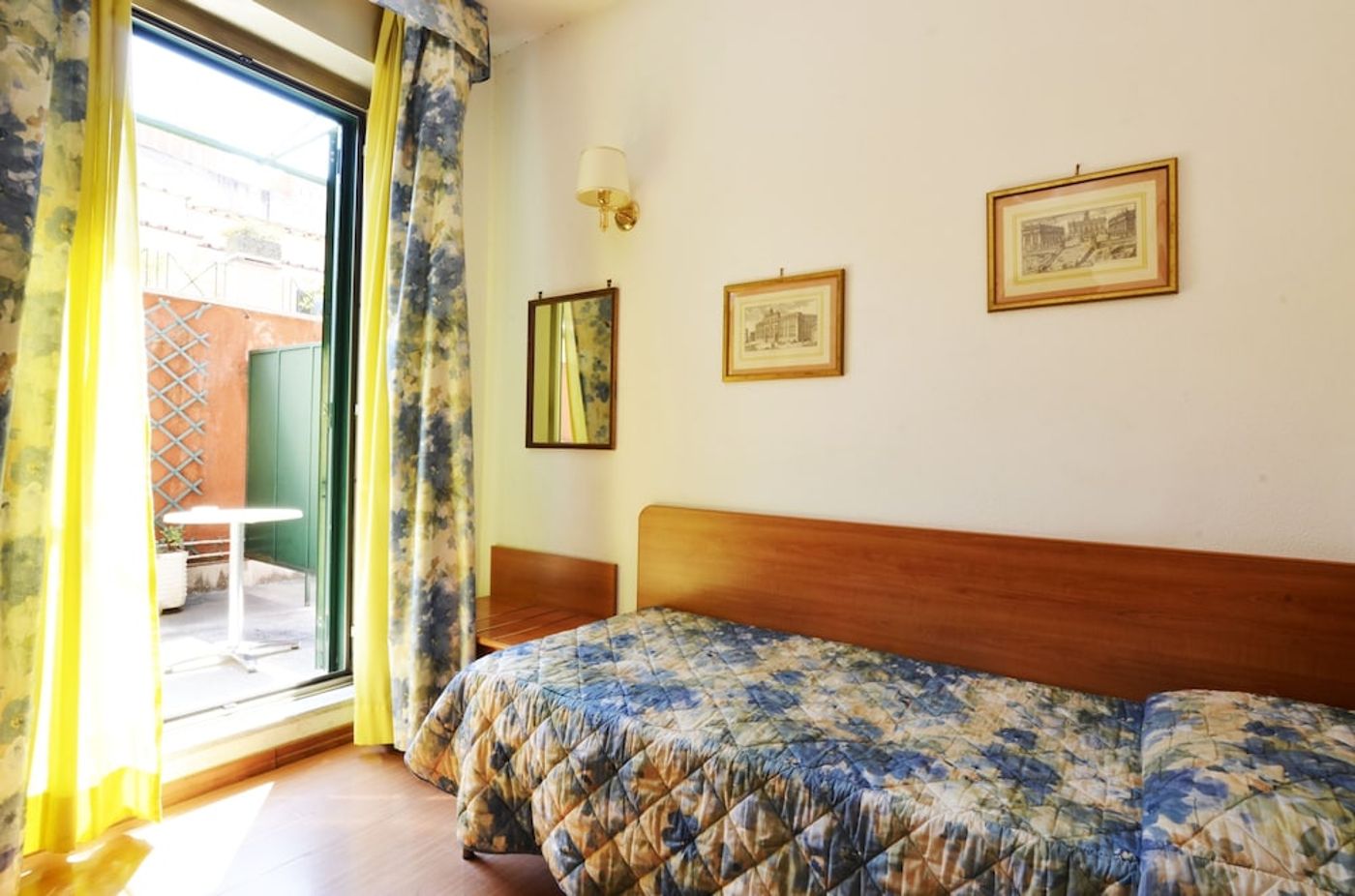 expedia-3163349-22