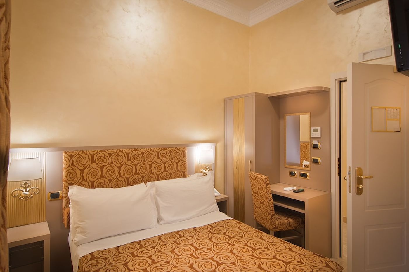 expedia-3163356-21