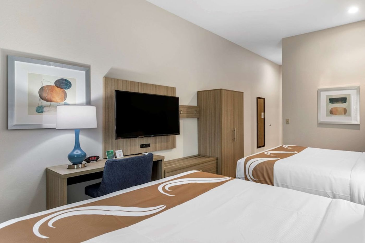 expedia-3160955-14