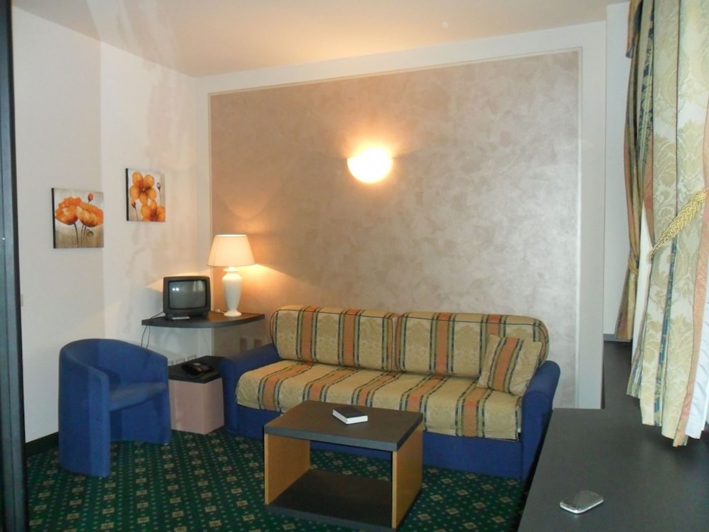 expedia-3163583-15