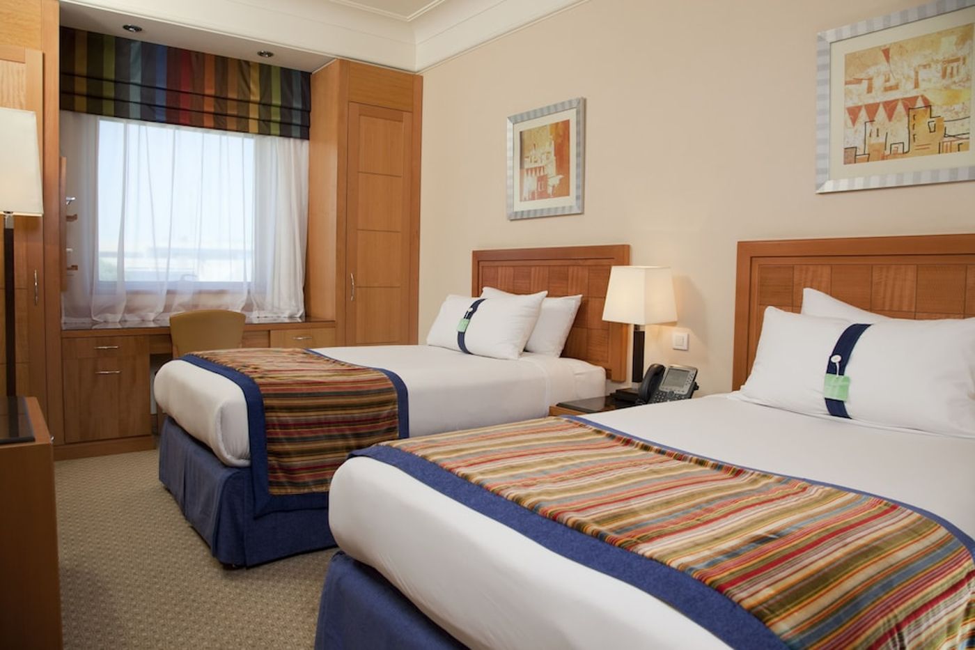 expedia-3161691-22