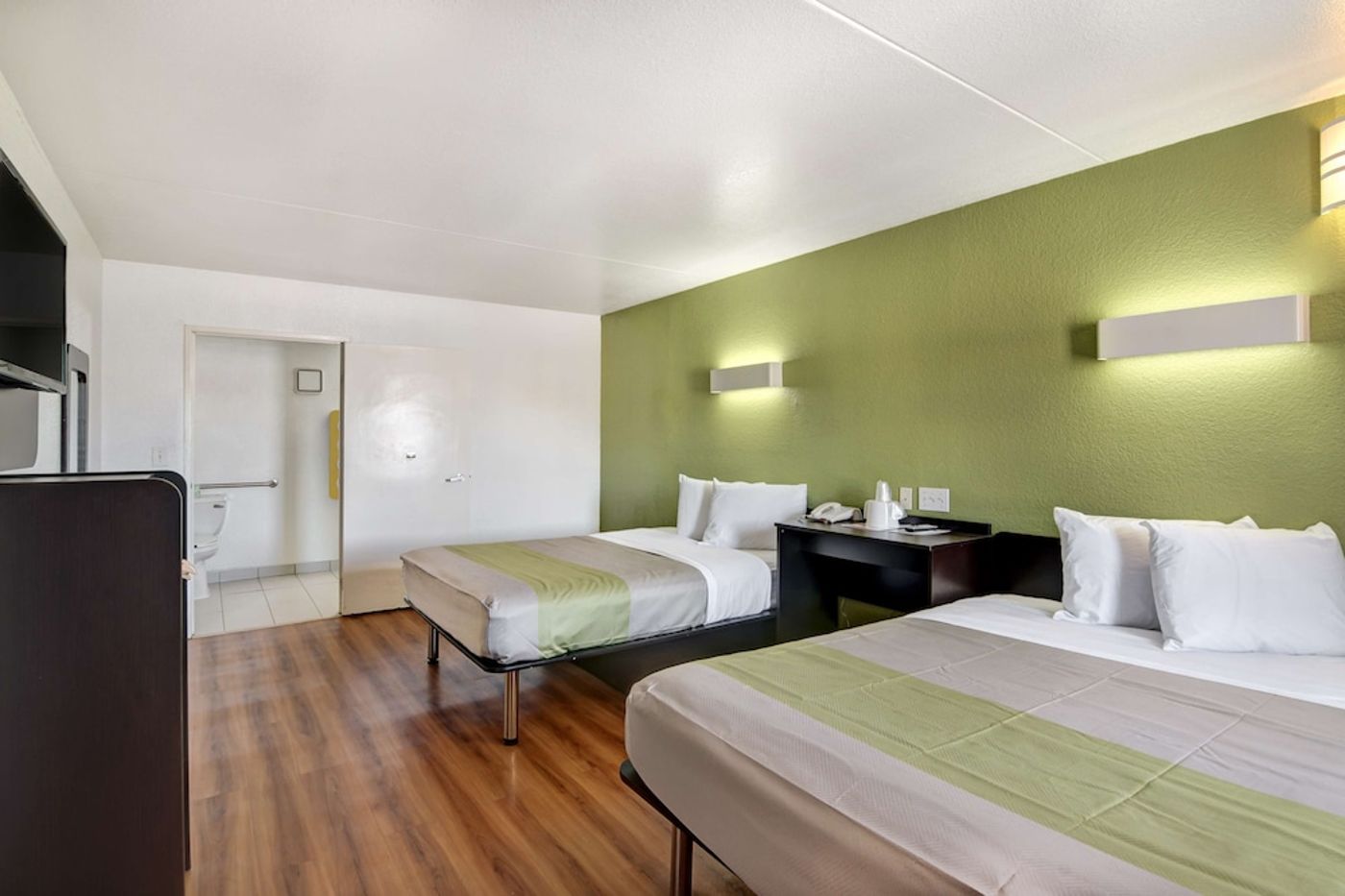 expedia-3160555-12
