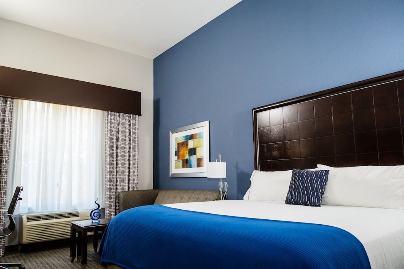 expedia-3160287-12