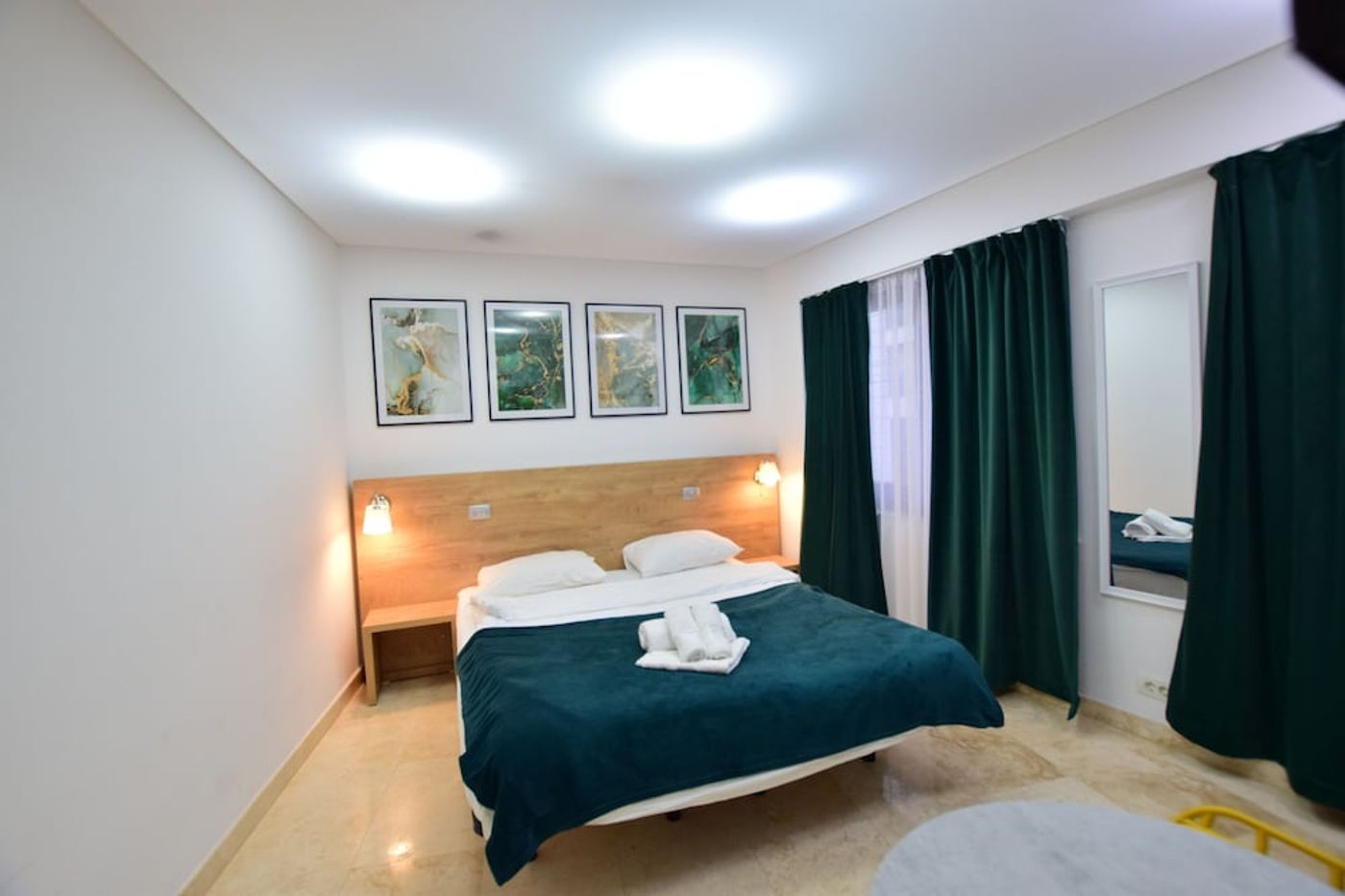 expedia-3160440-6