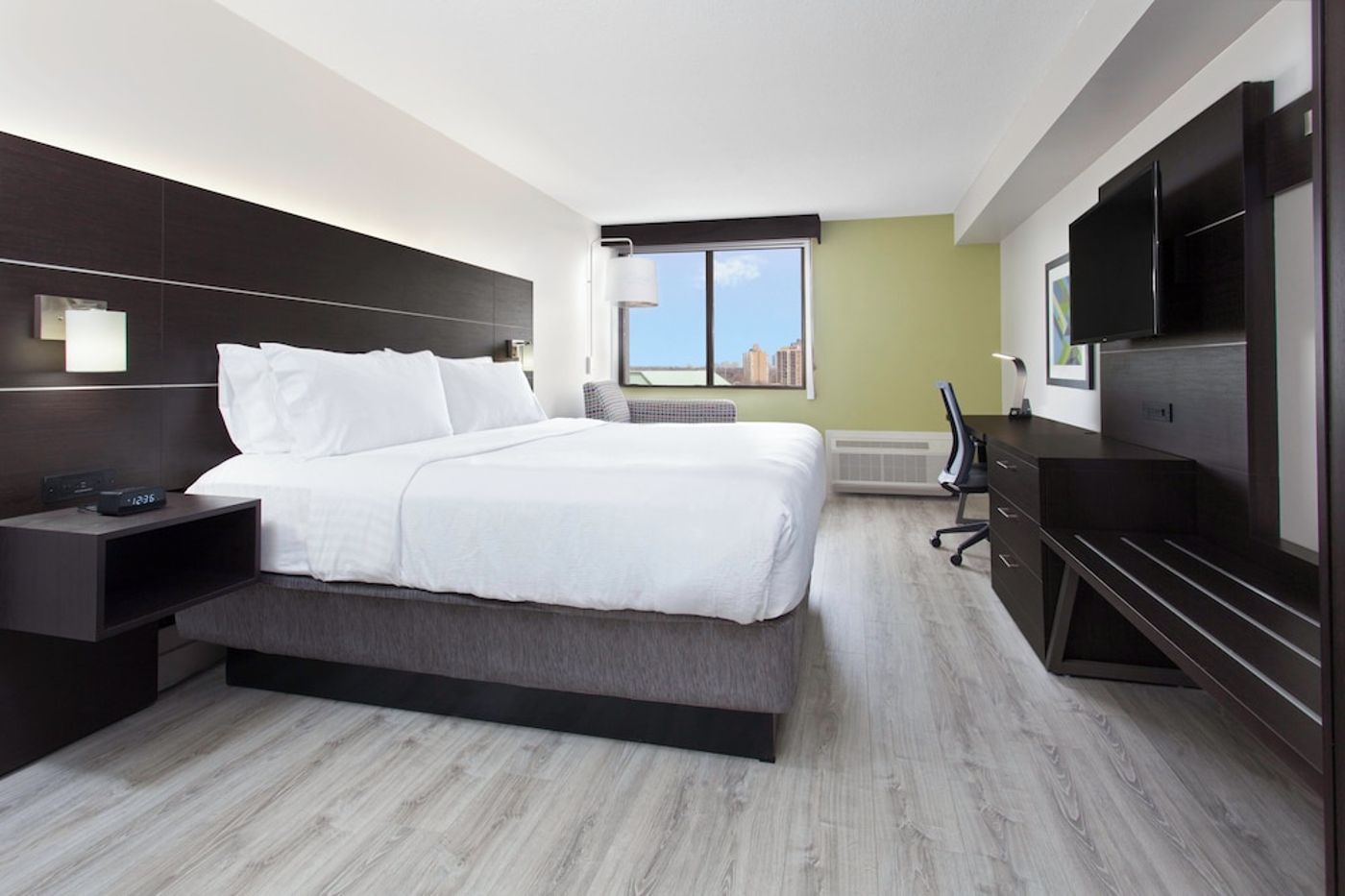 expedia-3164988-28